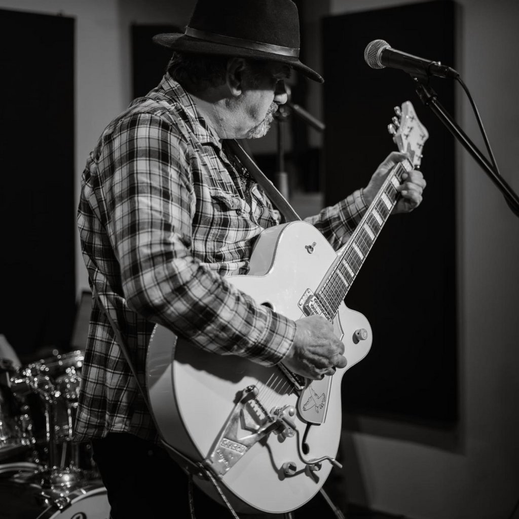 Into the Black: A Tribute to Neil Young & Crazy Horse Strathaven Town Mill Strathaven