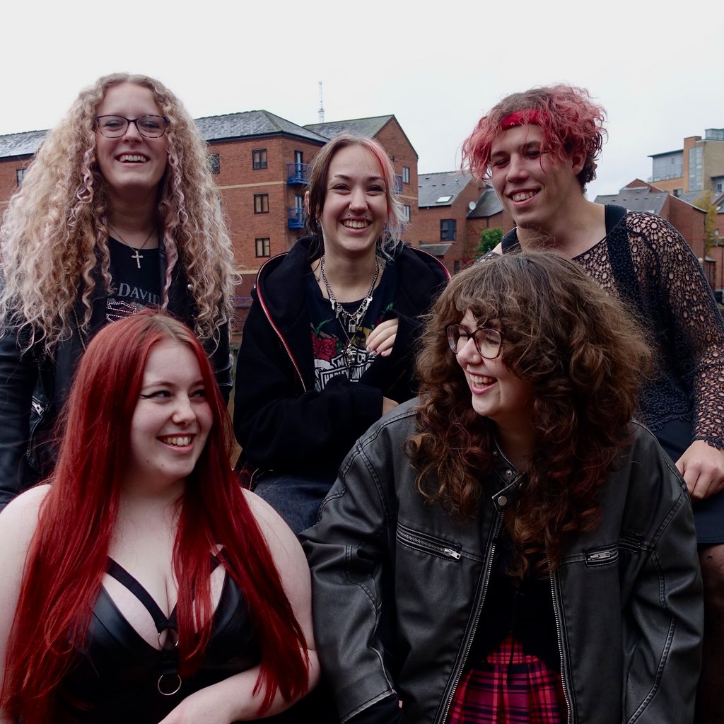 Yaz Dale + The Nightswimmers / Days Notice / Tripswitch Lending Room Leeds