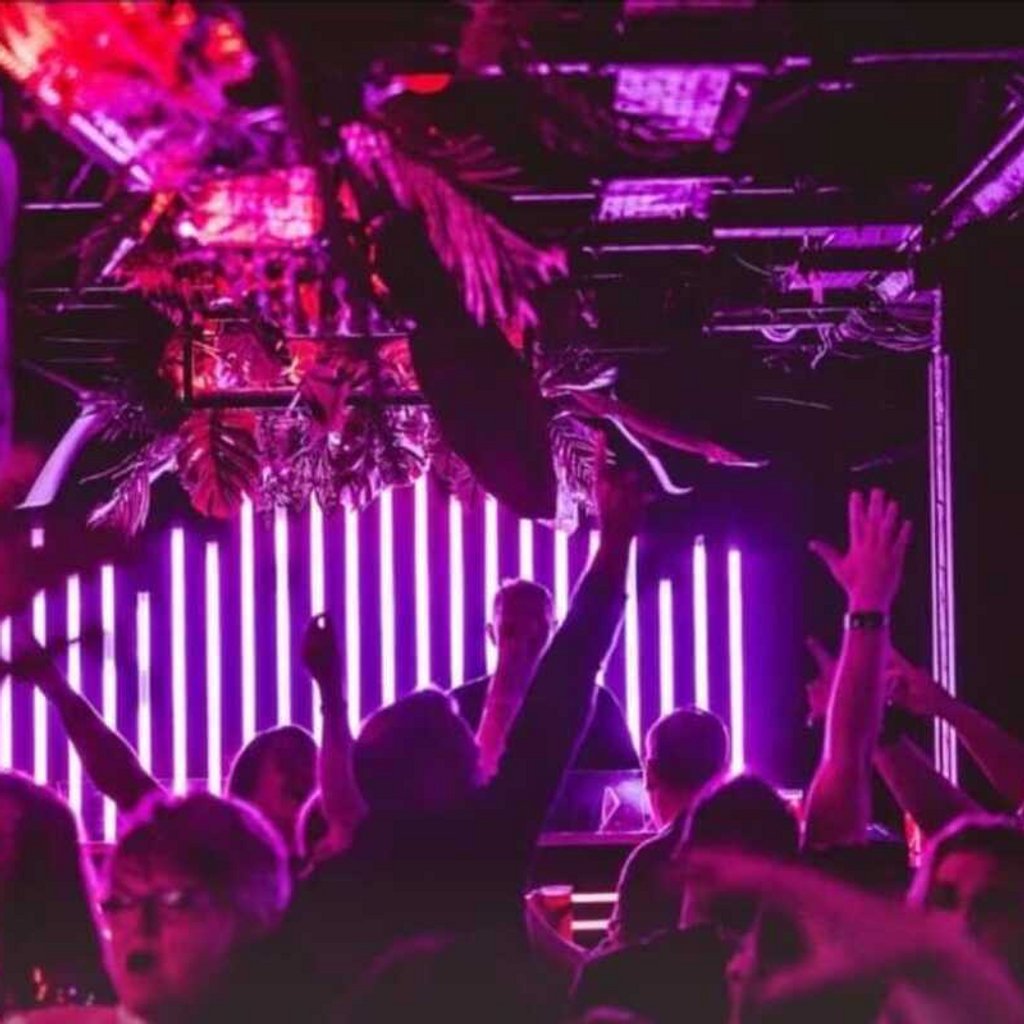 Throwback Masters Rhyl Day Clubbing 80's & 90's Classics The Front Room Rhyl