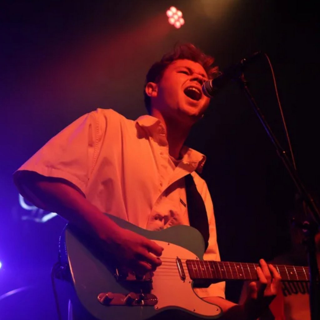 Ed Armeson + Kahula + The Turncoats + Berthaju The Lions Den Deansgate Manchester Manchester