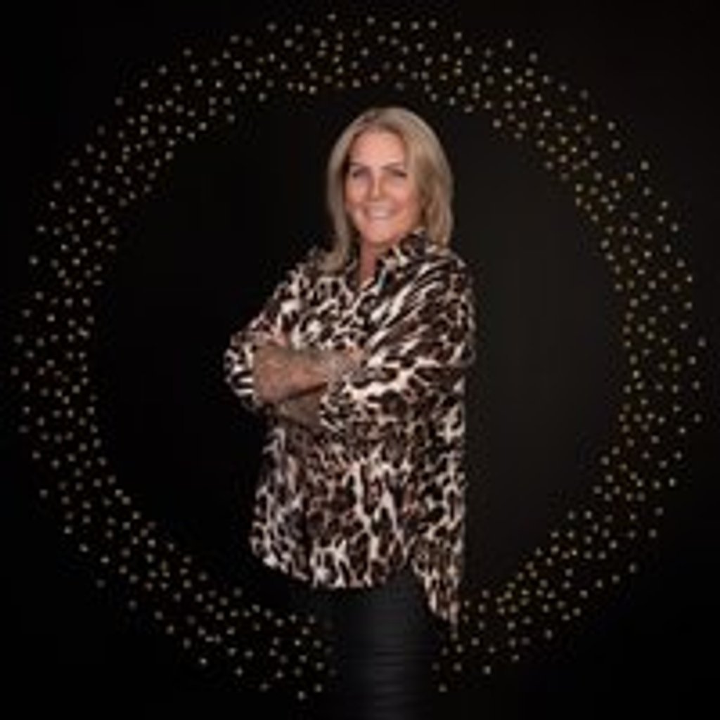 Reet Payton Psychic Medium - Stoke-on-Trent The Dicken Suite Stoke-on-Trent