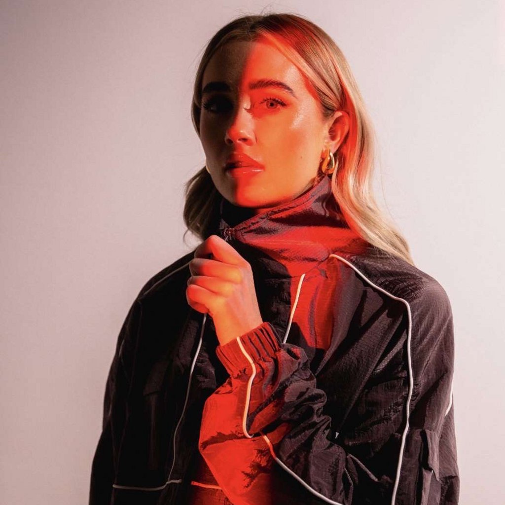 Into The Groove Presents: Paige Tomlinson CRL Warehouse Workington