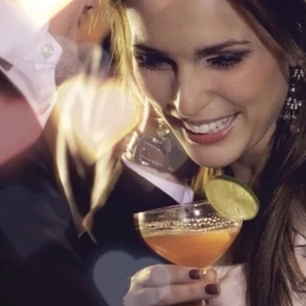 'Little Something' Drinks For Singles @ The Long Bar