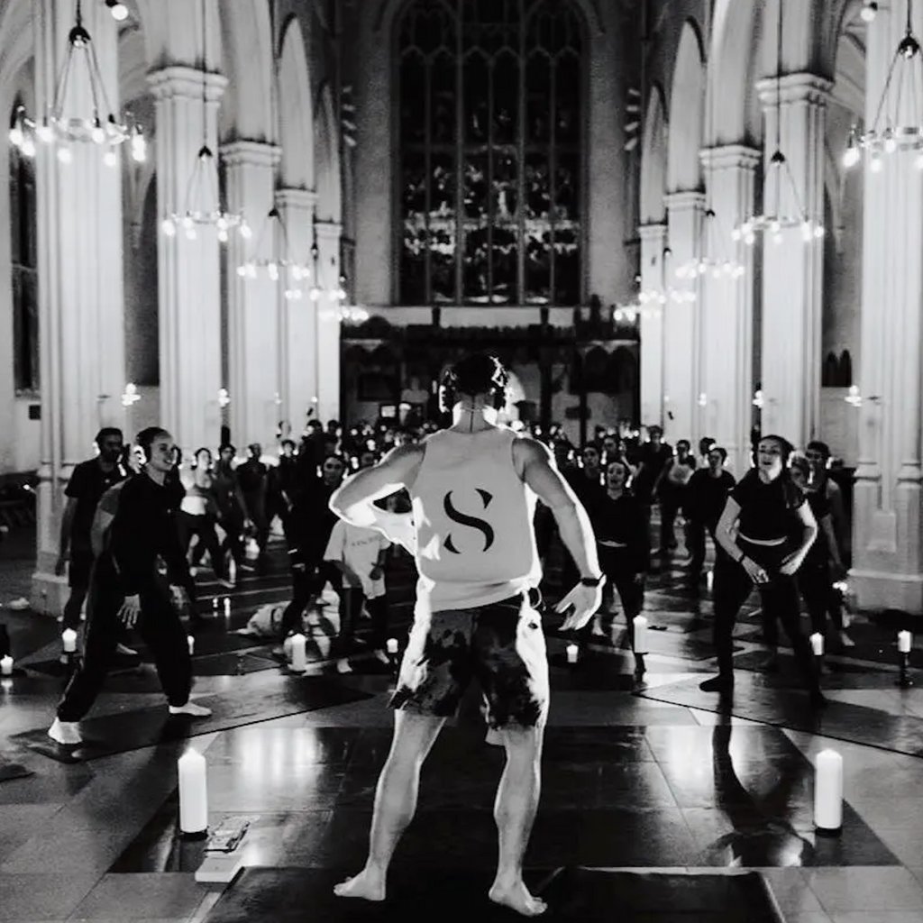 WEEKLY SANCTUM - South Kensington Holy Trinity Church   South Kensington London