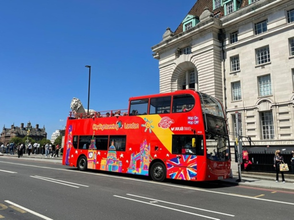 Hop-on Hop-off London + Thames River Cruise 48-hour Bus + River Cruise Central London London