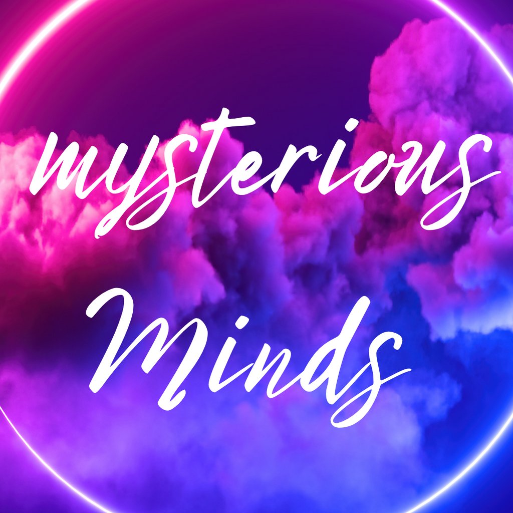Mysterious Minds Pink Parrot Bar Hull