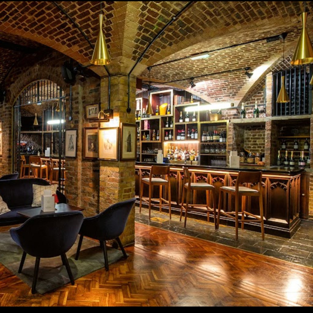 Singles Soirée at Pall Mall - Age 30+ 116 Pall Mall   Institute Of Directors London