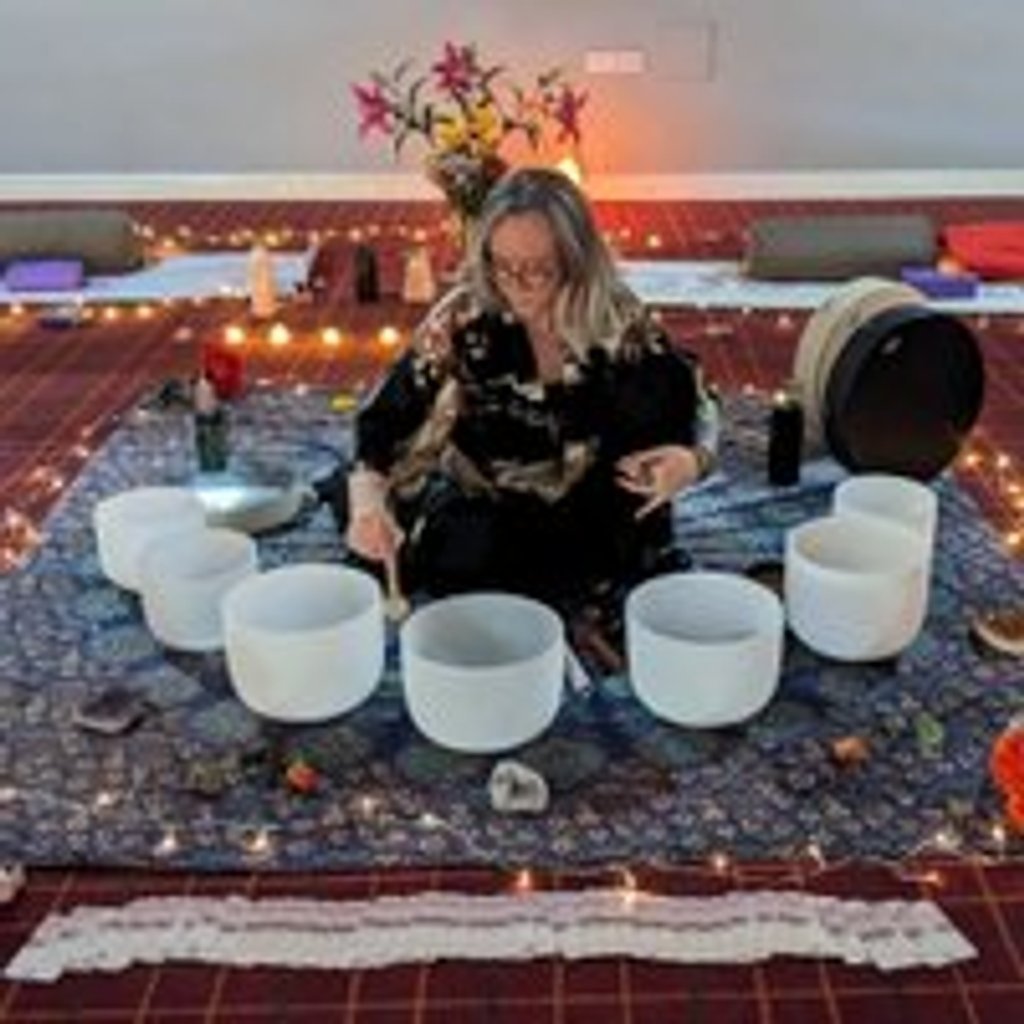 Sound Bath with Flomosa Healing Yoga Universe Wigan