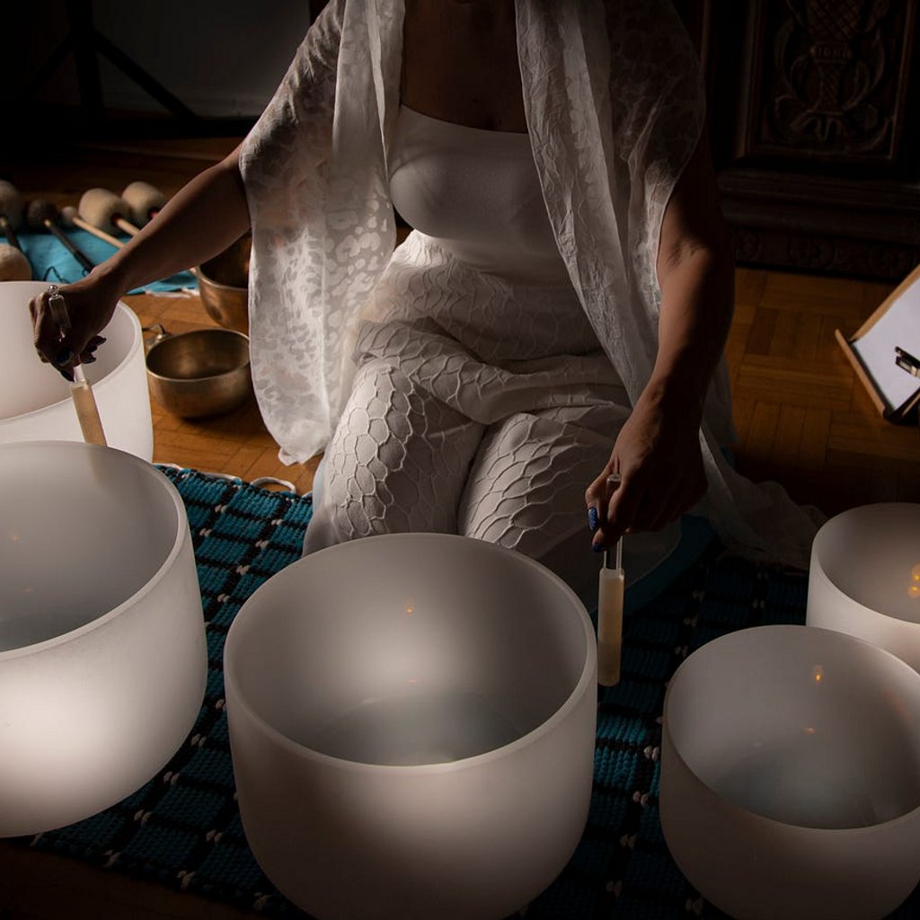 R&R - Rest and Regulate - Reiki Sound bath with Zoe Mawdesley Village Hall Ormskirk