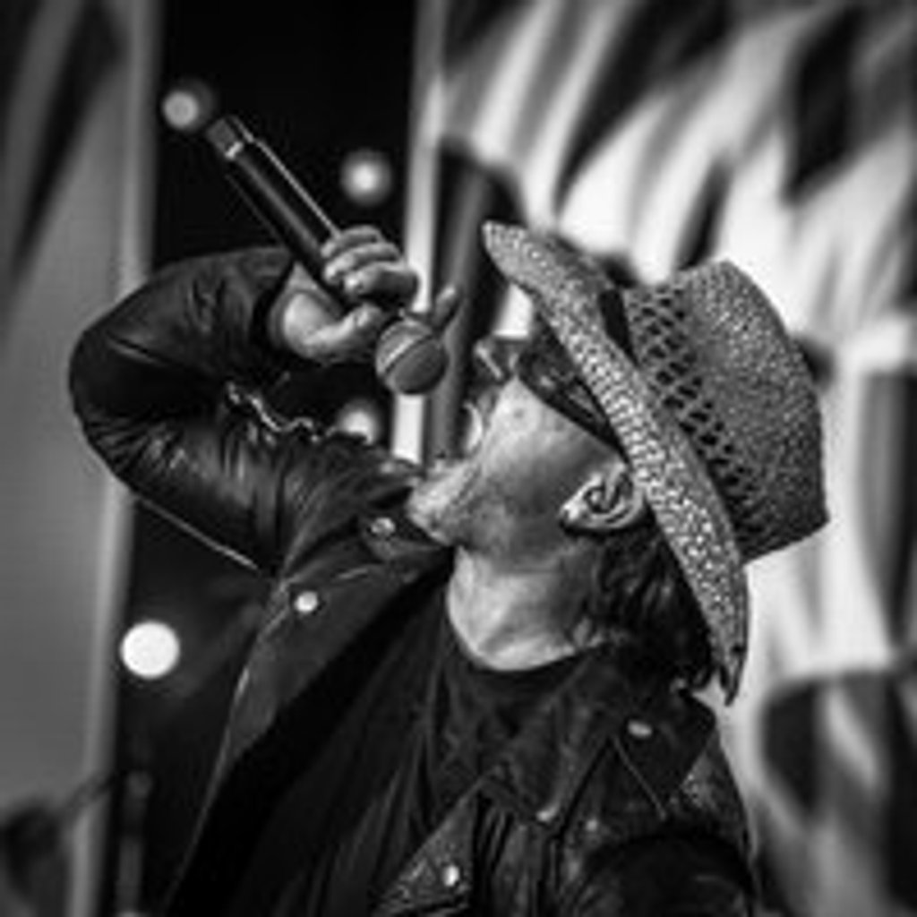U2Baby - The BEST U2 Tribute MK11 LIVE MUSIC VENUE Milton Keynes
