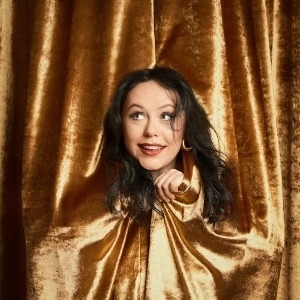 Amy Annette: Thick Skin Grub COMEDY