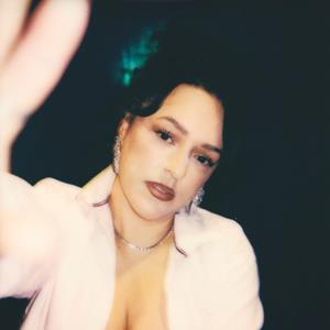 Raquel Rodriguez: Not Your Average Housewife Tour The Wardrobe COMEDY