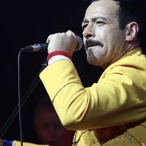 Queen Alive Alberts Shed POP