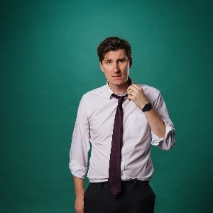 Sean Mcloughlin: White Elephant The Wardrobe COMEDY