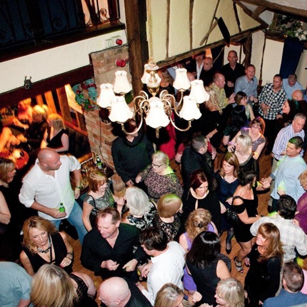 EPPING, ESSEX.Over 30s-60s+ Party for Singles&Couples- FRI 3 JUL