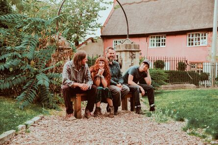 The Rabbitts + Evy Frearson