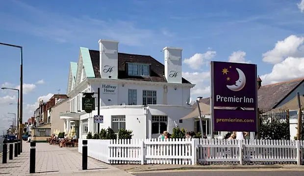 Premier Inn Southend-on-Sea (Thorpe Bay) hotel