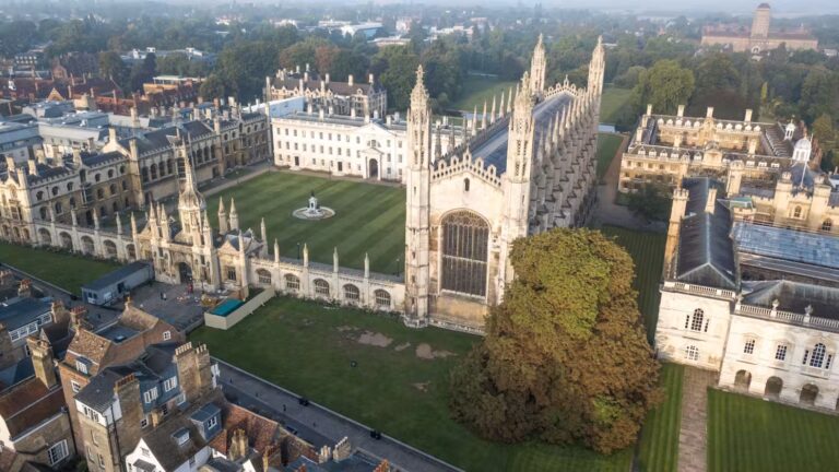 Cambridge University Walking & Punting Tour with King’s College logo