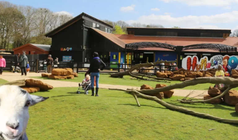 Whipsnade Zoo