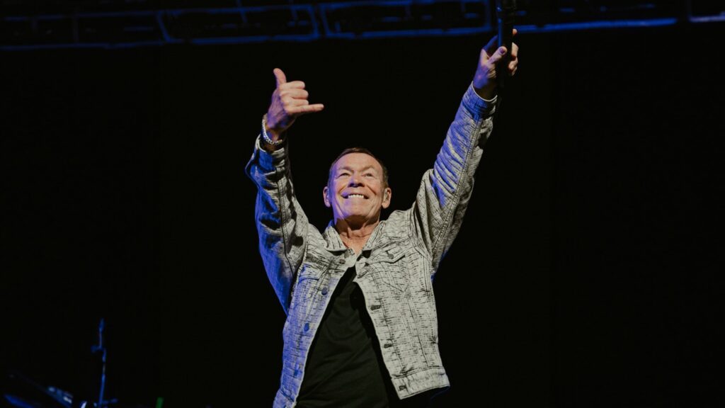 UB40 ft Ali Campbell + Racing Grandstand & Paddock